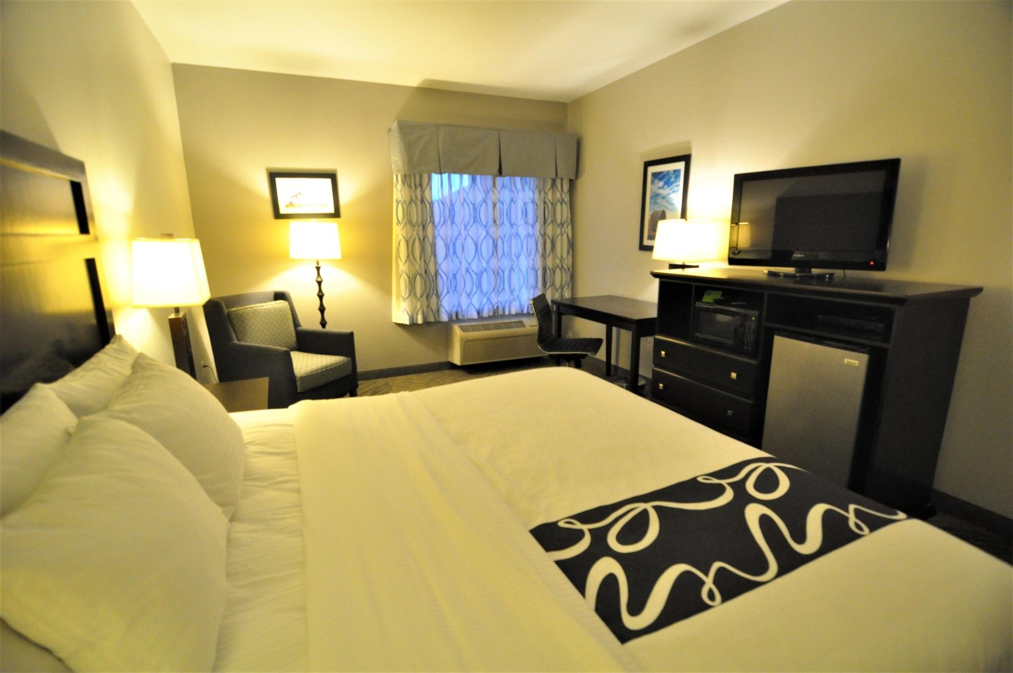 מלון La Quinta By Wyndham Brookshire West Katy מראה חיצוני תמונה