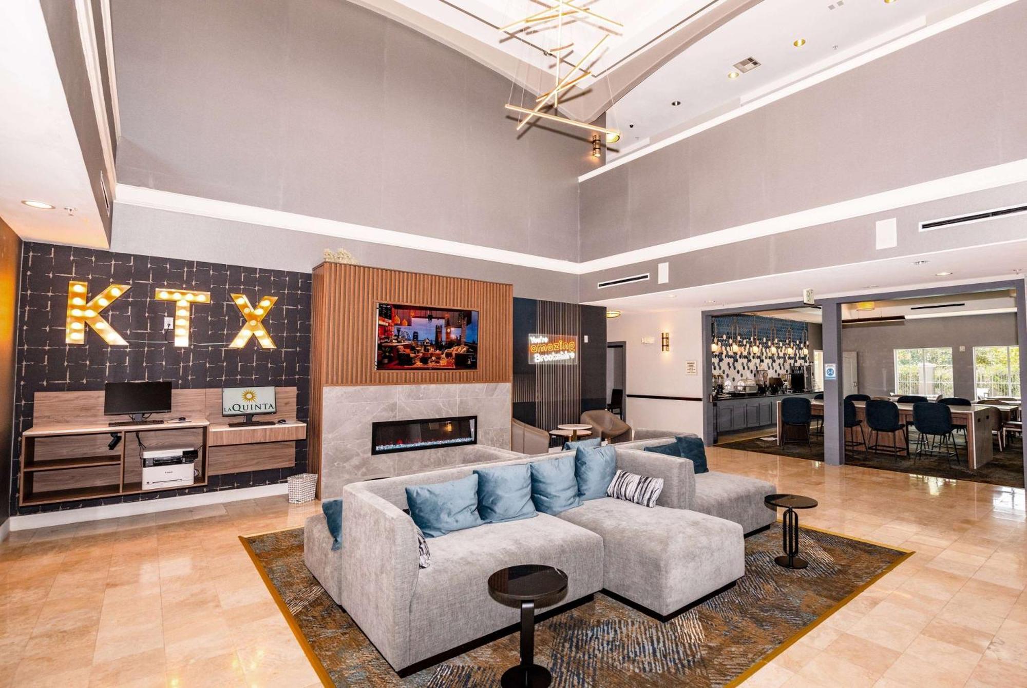 מלון La Quinta By Wyndham Brookshire West Katy מראה חיצוני תמונה